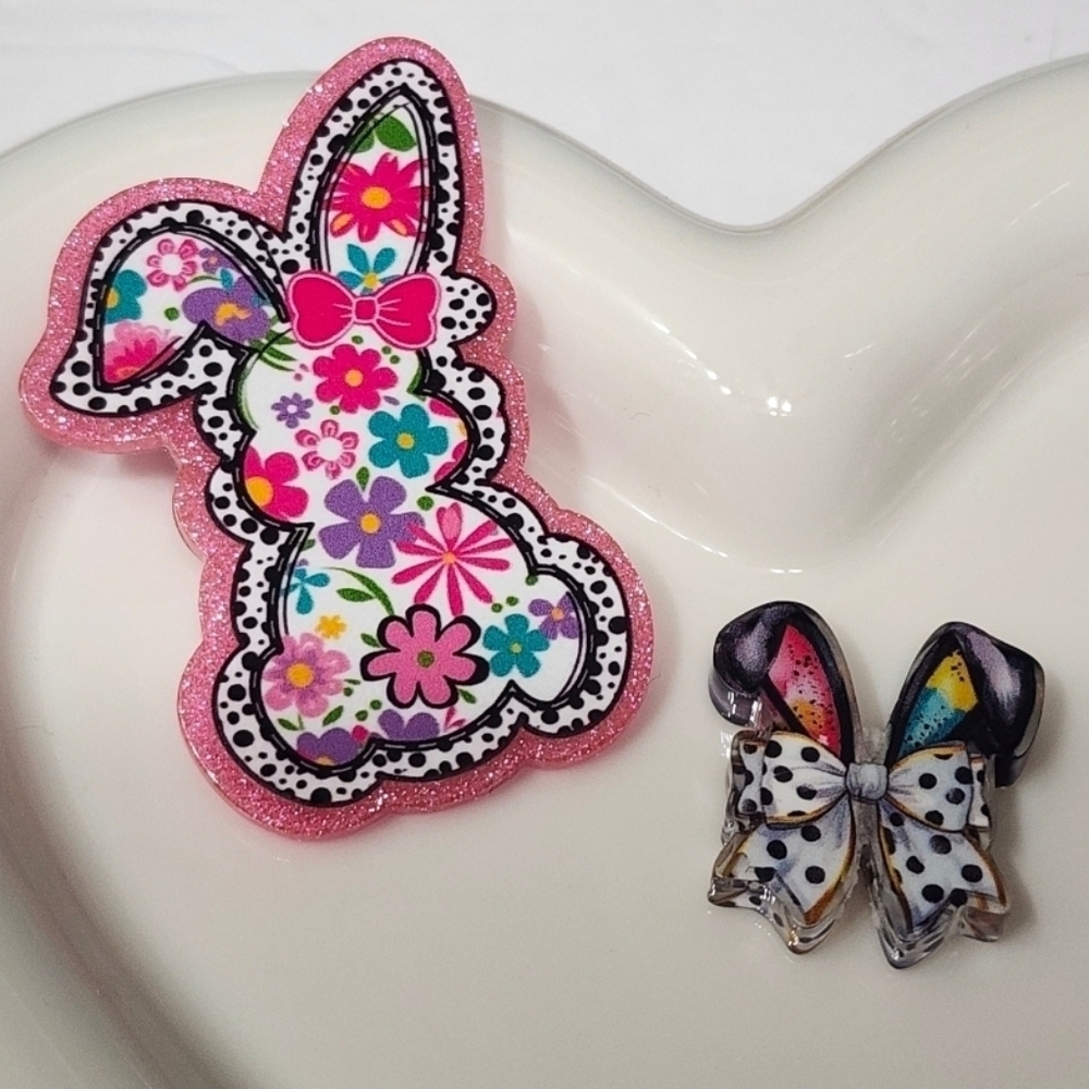 Easter Bunny Flatback‎ Focal Bead Crafts Badge Keychain Magnet Bag Clip Pen